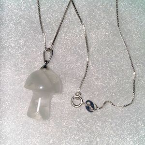 Boho natural Quartz Mushroom Sterling Silver Neckl…